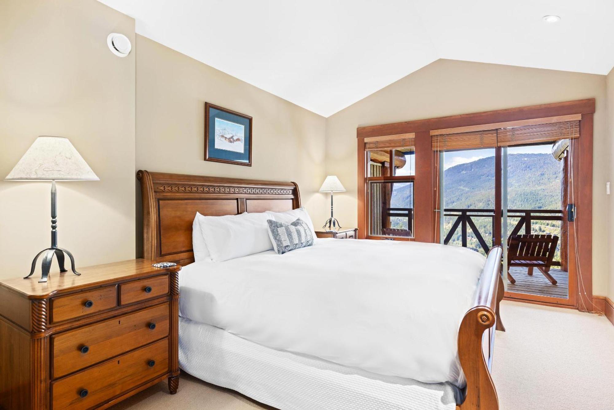 Taluswood The Heights 18 | Mountainside Townhome W/ Ski Access, Hot Tub, Tranquil Views Уистлер Экстерьер фото